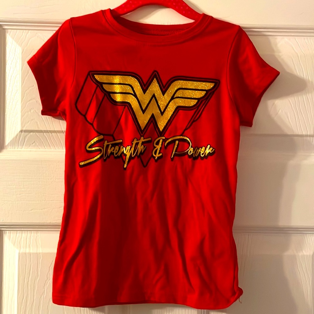 Girls Wonder Woman shirt